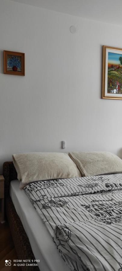 Tp Apartman 1 Krizevci Exterior photo