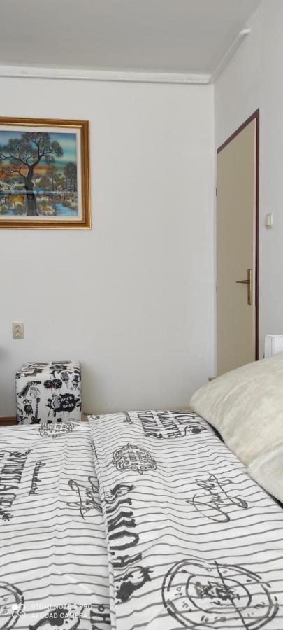 Tp Apartman 1 Krizevci Exterior photo